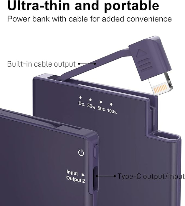 Auskang Ultra tenká powerbanka 2500 mAh s kabelem [kompatibilní s iPhone kromě řady iPhone 15] ultra tenká 0,68 cm přenosná nabíječka ultratenká a lehká externí akumulátor Power Pack – fialová