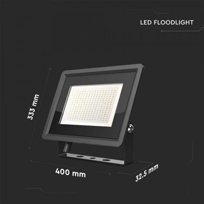 LED reflektor / Černé pouzdro / SMD čip / 200W / 17600lm / 110° / Neutrální bílá 4000K